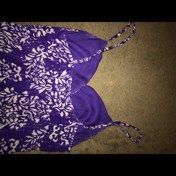 Purple dress - Picture 4 of 4